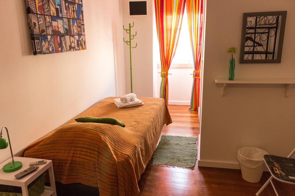 Guest House Guerra Junqueiro II Lisbona Esterno foto